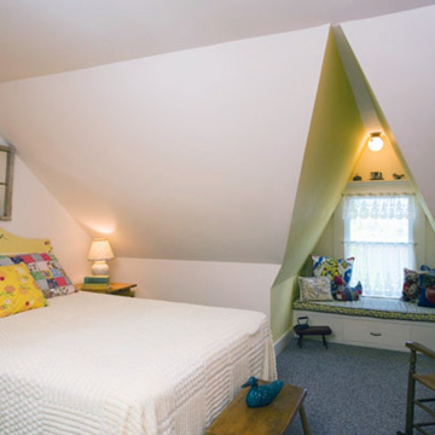 Window seat in attic bedroom | Attic remodel