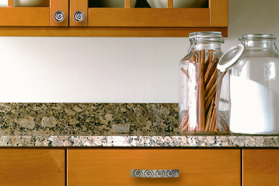 Kitchen Cabinet Hardware Upgrade, Changing Hardware On Old Kitchen Cabinets