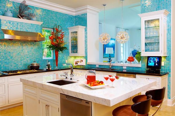 Colorful Glass Tiles | Wild Kitchen Colors Pictures