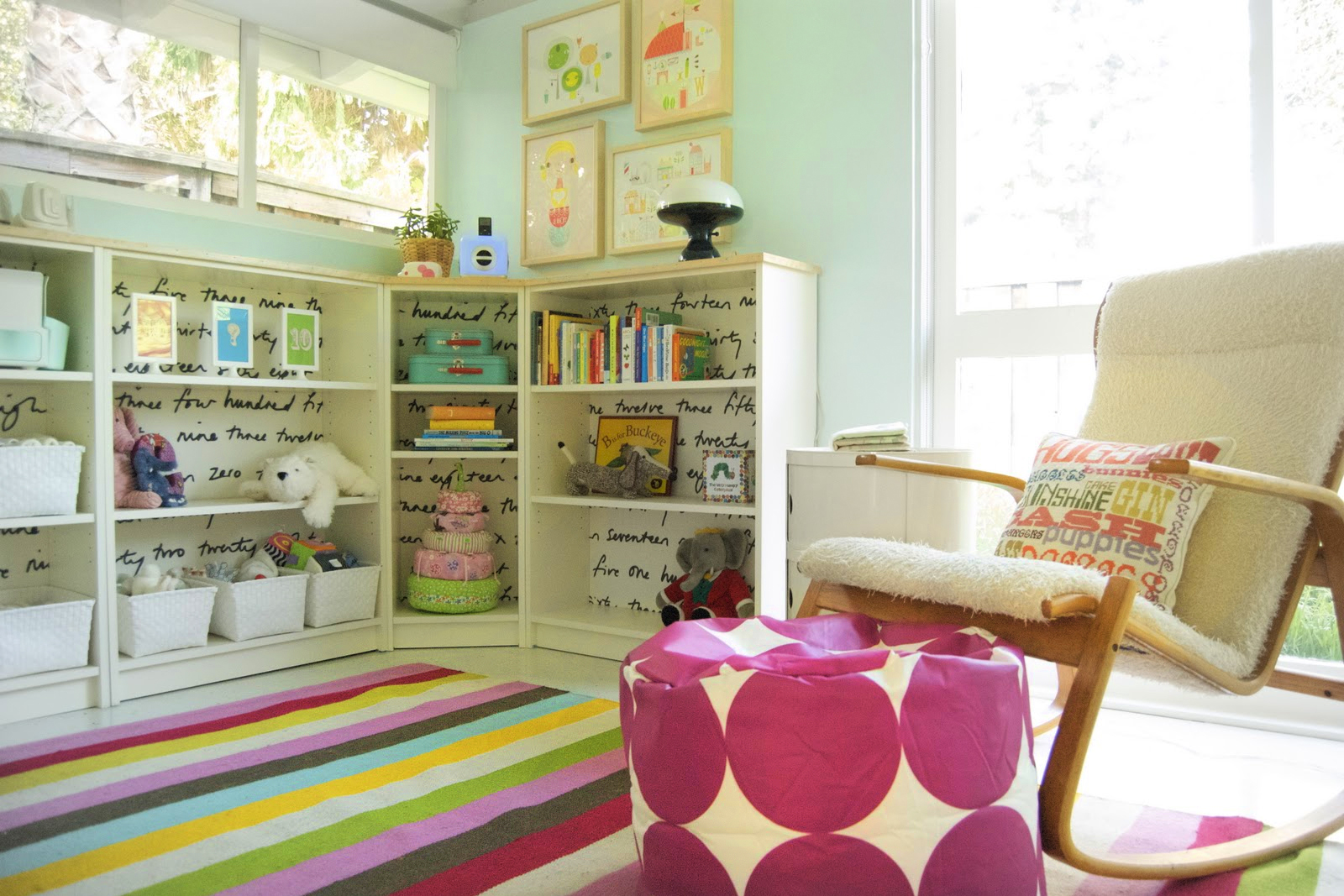 corner shelves for children's room