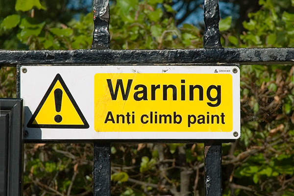 A sign for anti-climb paint