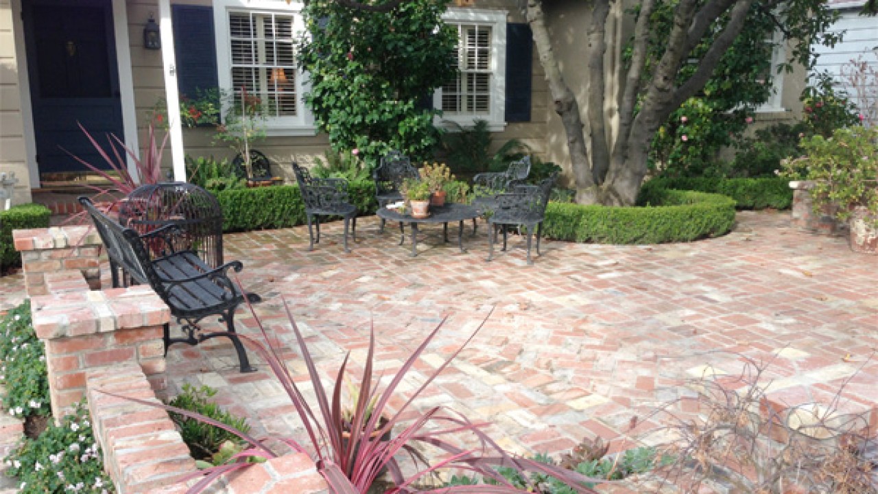 Front Yard Patio Ideas Small