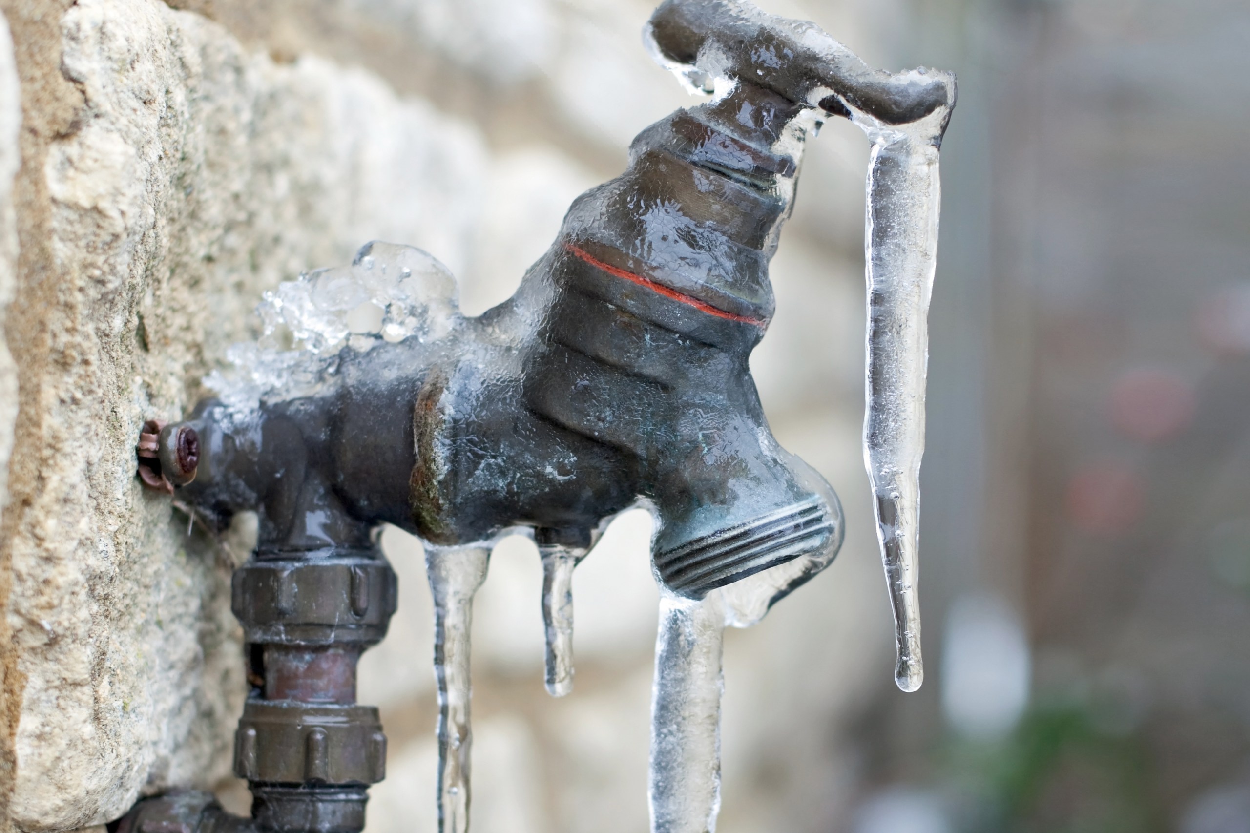 How to Keep Pipes From Freezing | Stop Pipes From Freezing