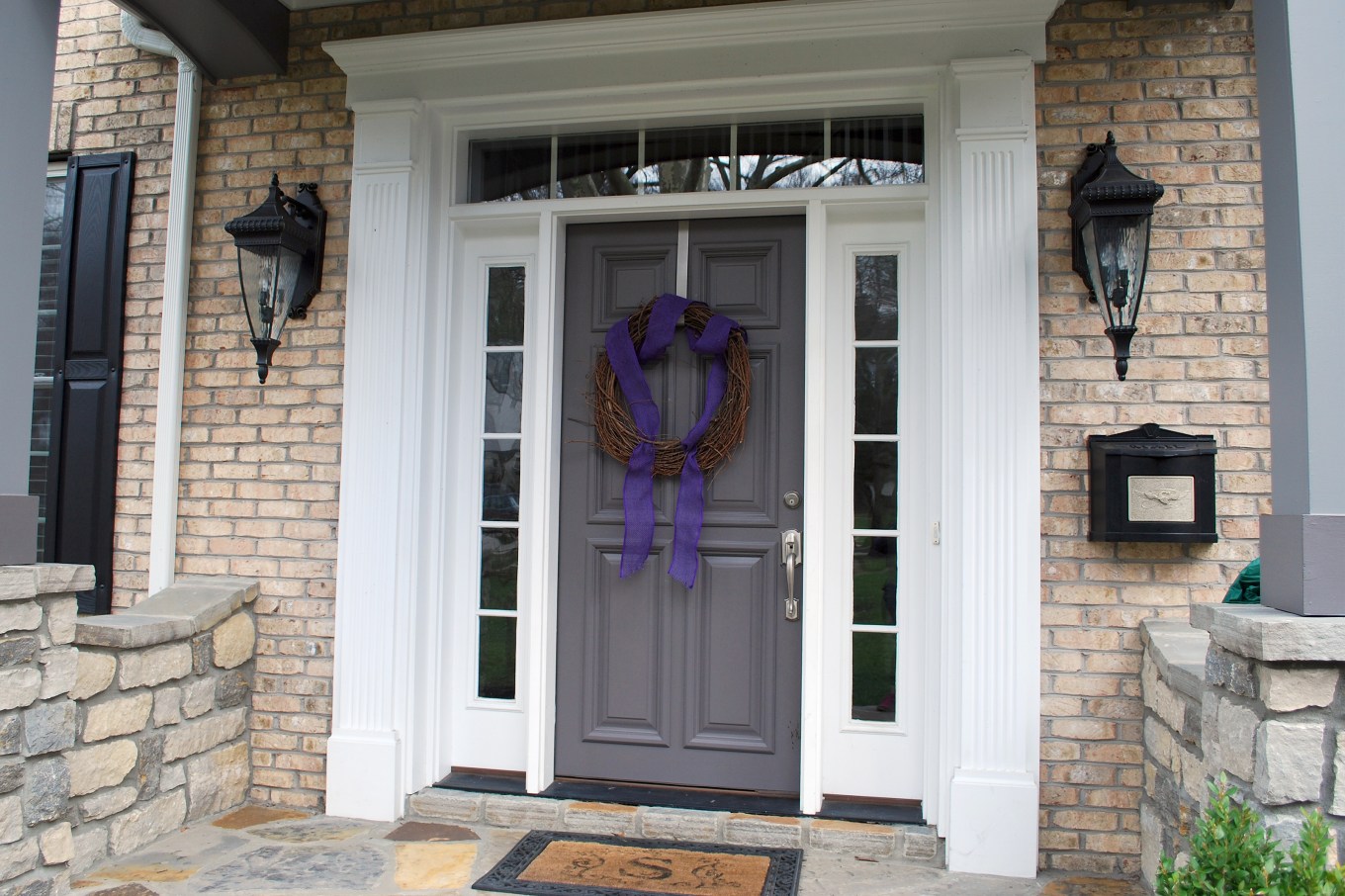 New steel front door on a home