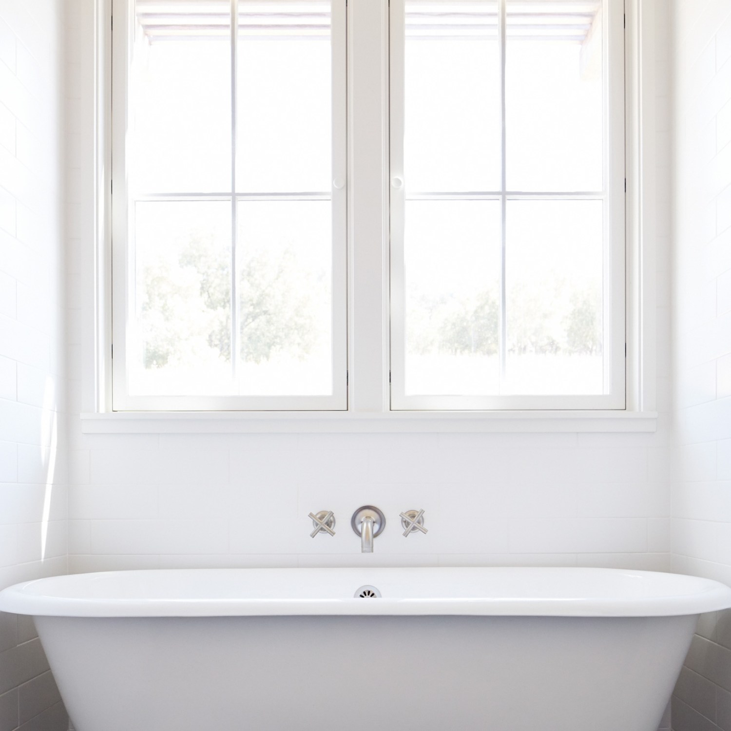 Clawfoot tub in a bathroom