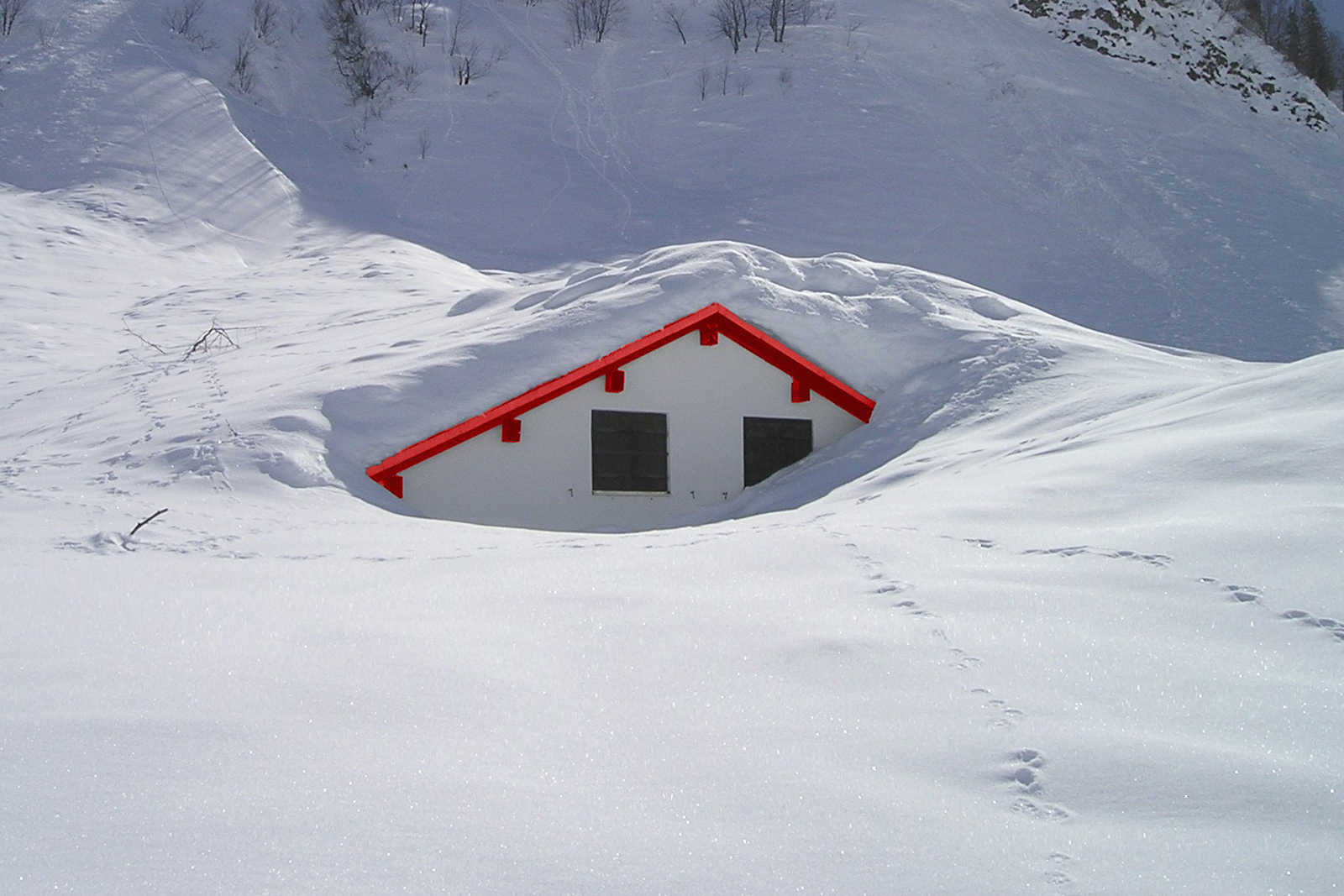 The deep freeze: homes vs the snow | lovemoney.com