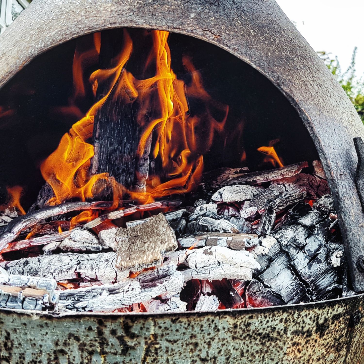 Firepit in a home back yard