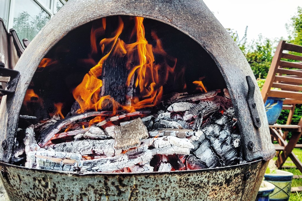 Firepit in a home back yard