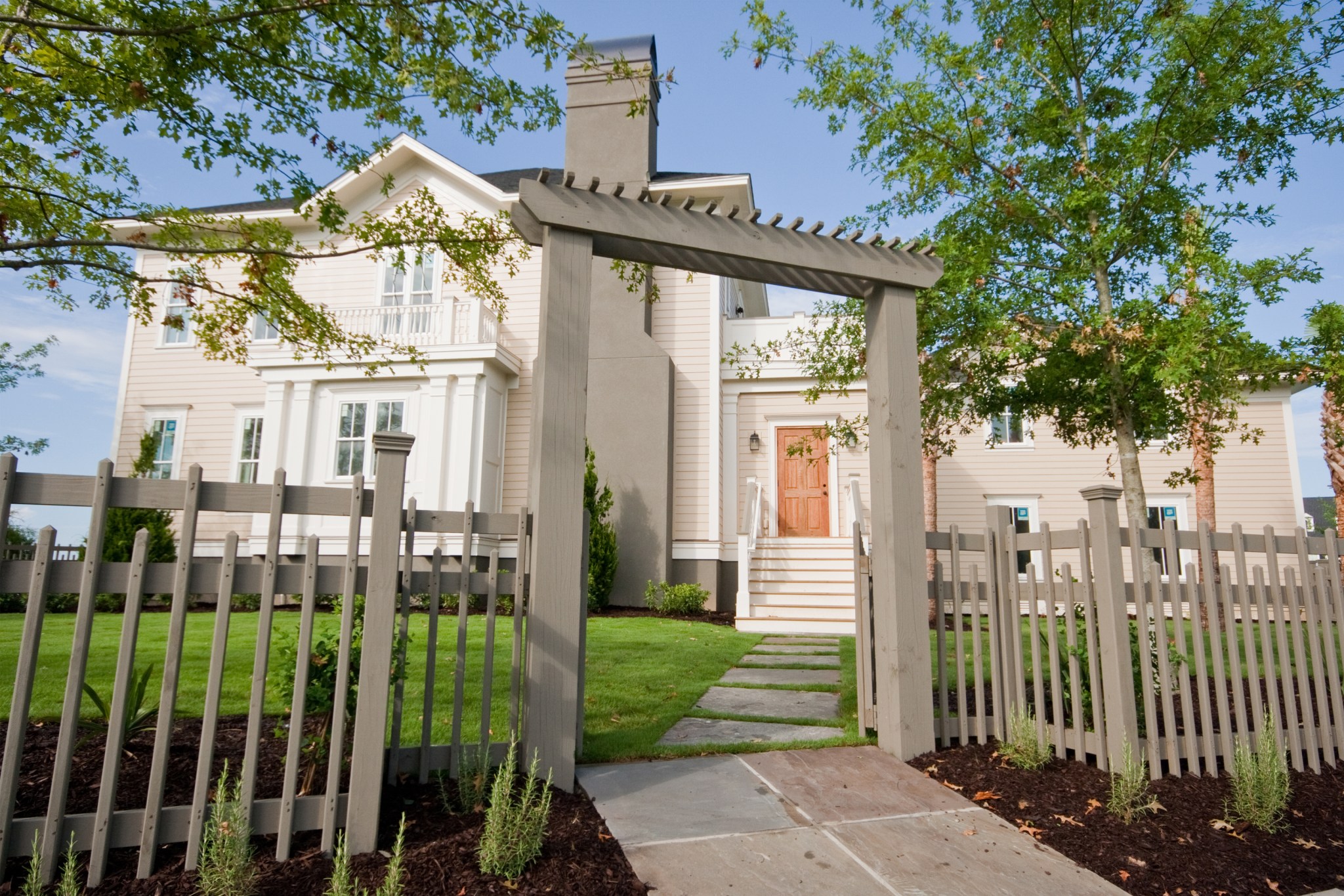 Front yard fence adding to curb appeal