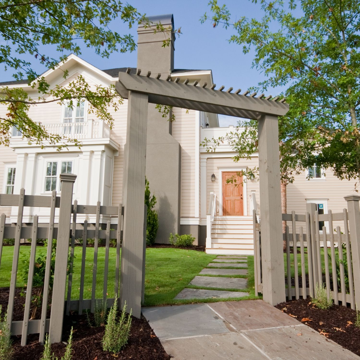 Front yard fence adding to curb appeal