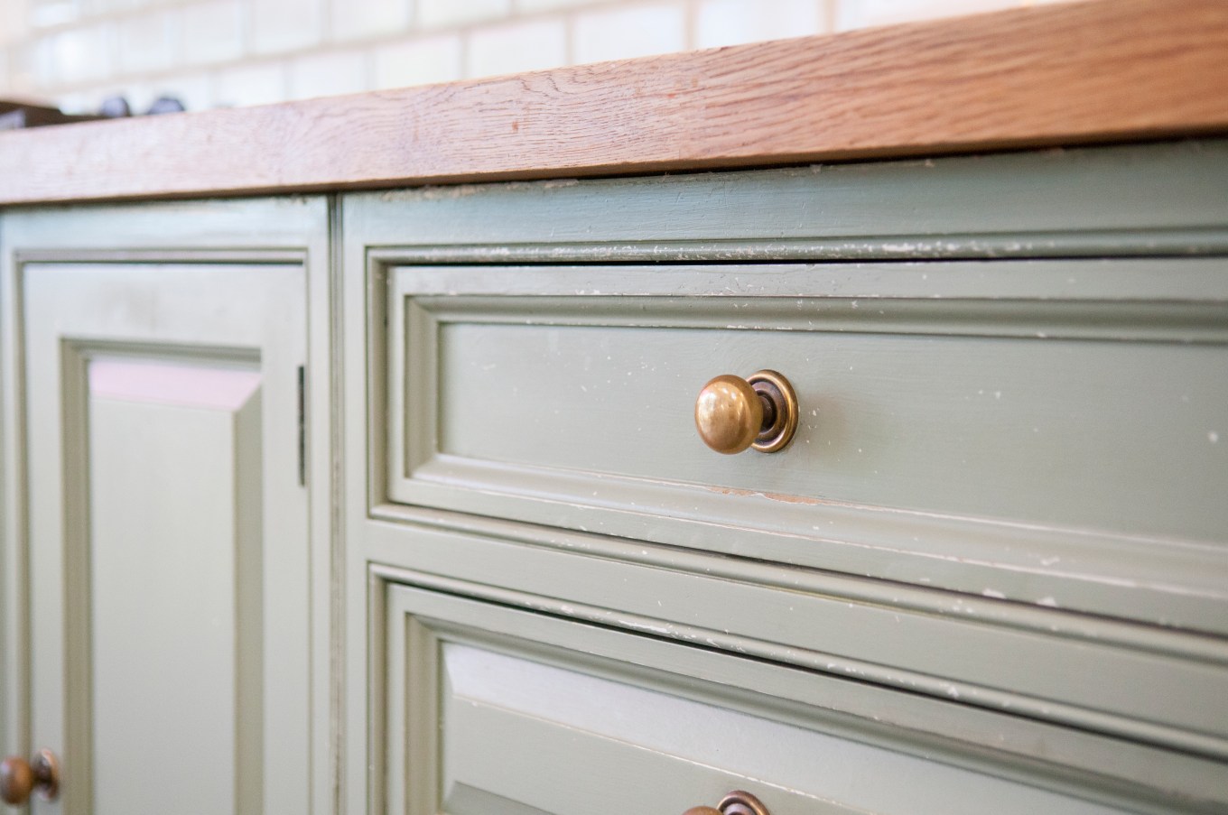 Kitchen Cabinet Refacing