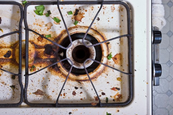 cleaning-house-deep-clean-secrets-dirty-stained-stovetop