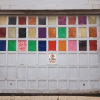 garage-paint-ideas-old-painted-windows