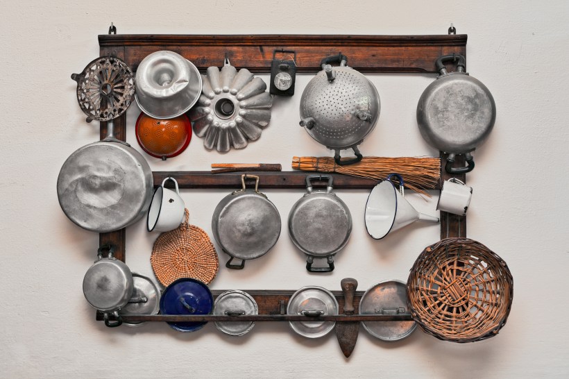 atural-kitchen-upgrade-heirloom-vintage-pots-pans-display
