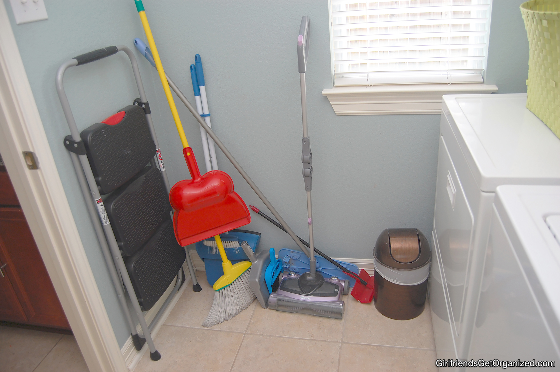 Before the laundry room makeover
