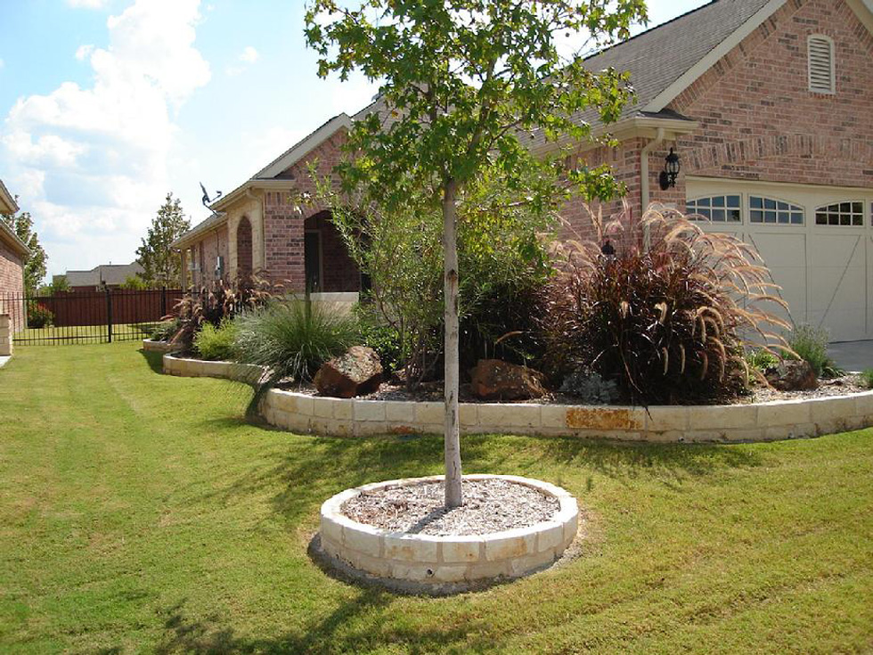 Stone tree surround