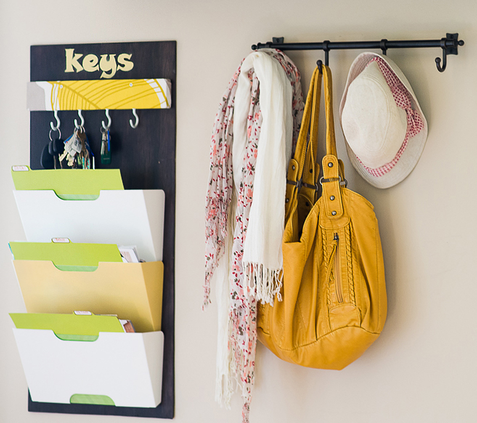 Drop zone in entryway