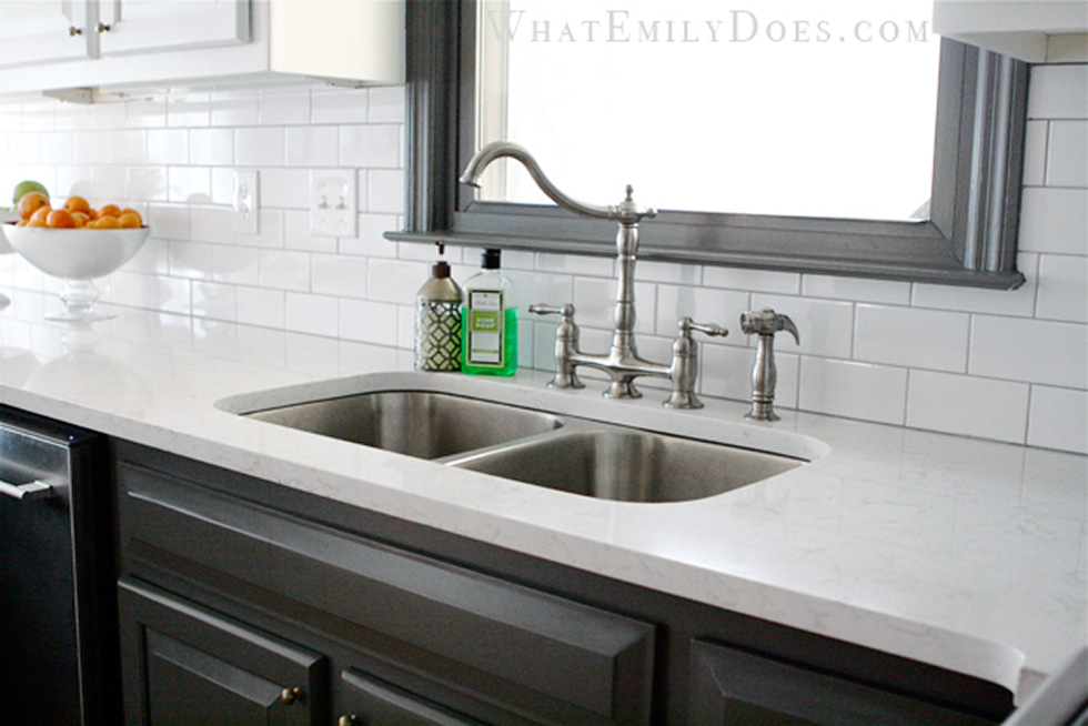 Low-maintenance quartz countertop in a kitchen