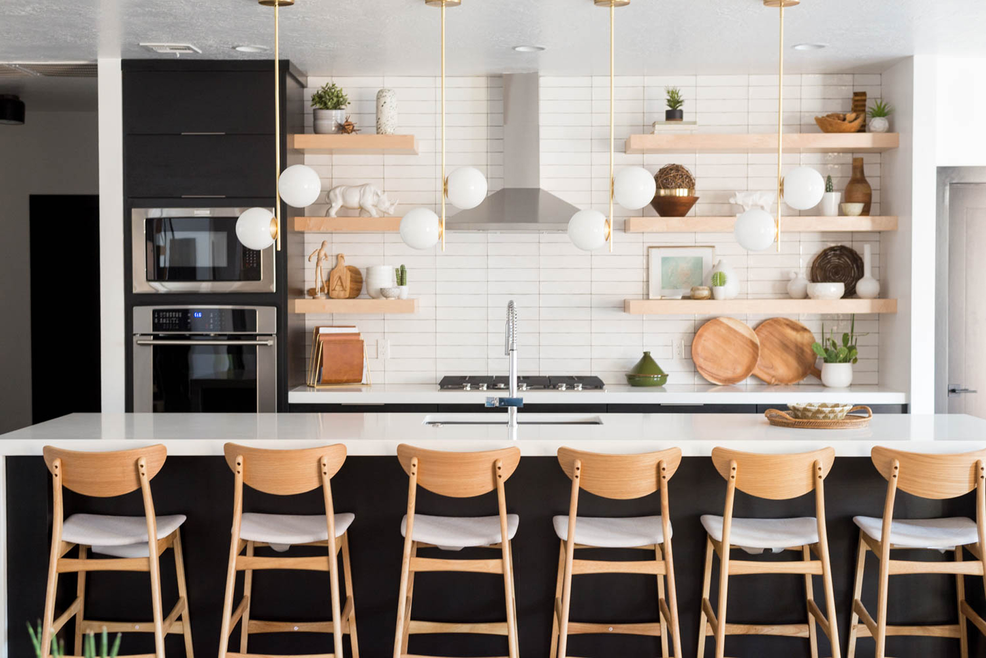 Stacked pattern for subway tile